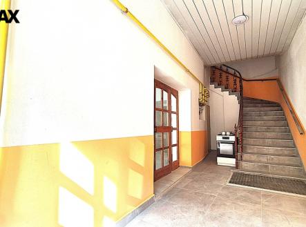 20250915-110114.jpg | Pronájem - obchodní prostor, 70 m²