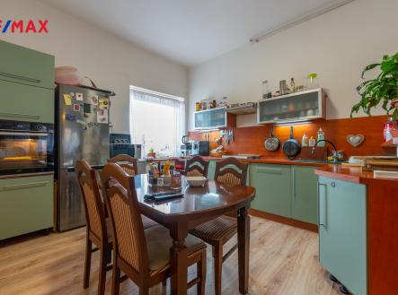 dsc00484-5.jpg | Prodej - dům/vila, 270 m²