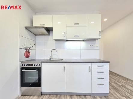 20251215-133330.jpg | Prodej bytu, 1+1, 35 m²