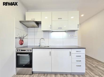 20251215-133330.jpg | Prodej bytu, 1+1, 35 m²