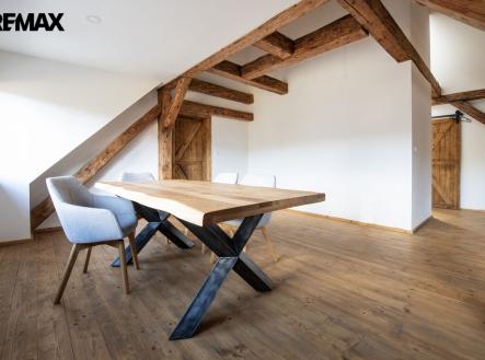 m-s-hauj-424-39.jpg | Pronájem bytu, 3+kk, 94 m²