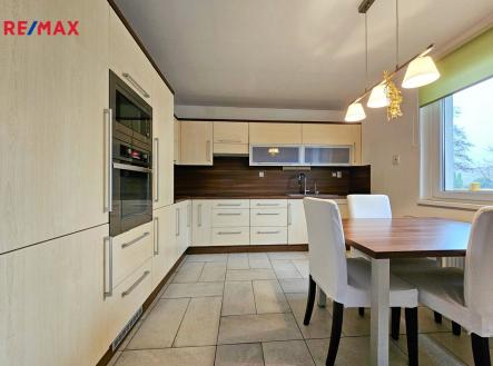 20251204-111448-1.jpg | Pronájem - dům/vila, 106 m²