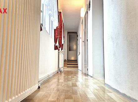 20251219-113216-0.png | Prodej - dům/vila, 100 m²