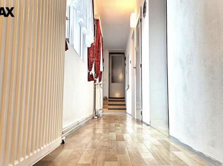 20251219-113216-0.png | Prodej - dům/vila, 100 m²