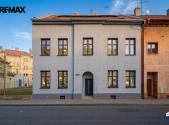 Prodej - nájemní dům, 174 m²