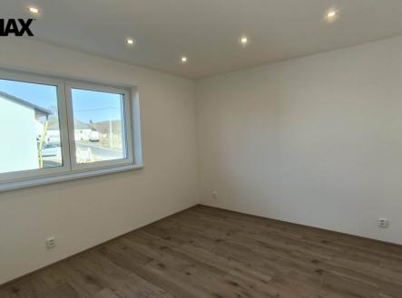 vrbice-interier1.jpeg | Prodej - dům/vila, 98 m²