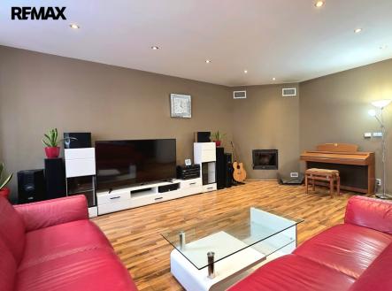 20260324-160041.jpg | Prodej - dům/vila, 300 m²