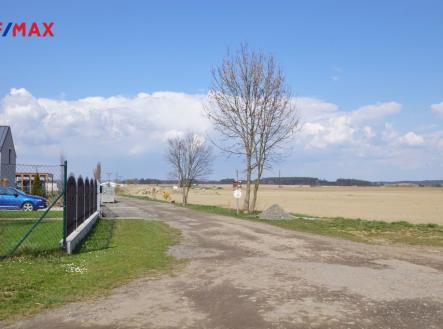 2468eef2-790a-42f1-a782-d69cc0ba0a9d.jpeg | Prodej - pozemek pro bydlení, 4 689 m²