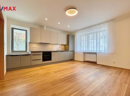 Obývací pokoj s kuchyní | Pronájem bytu, 4+kk, 95 m²