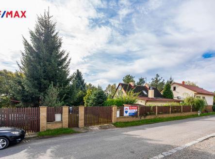 pohled z ulice | Prodej - dům/vila, 93 m²