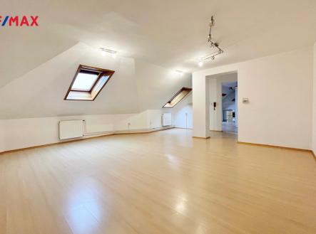 img-8998.jpg | Pronájem bytu, 3+1, 95 m²