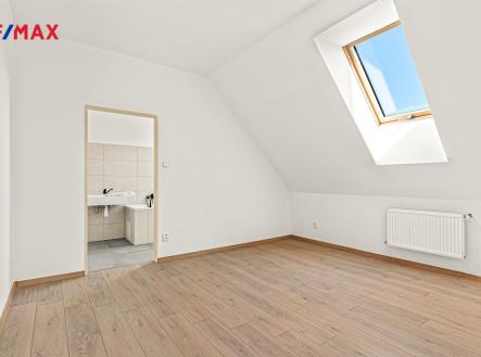 studiobarak-5.jpg | Prodej bytu, 3+kk, 68 m²