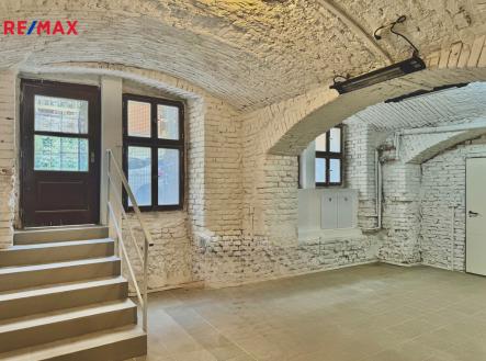 img-2014.jpeg | Pronájem - obchodní prostor, 55 m²