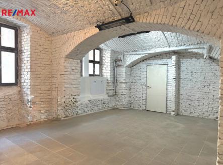 img-1963.jpeg | Pronájem - obchodní prostor, 55 m²
