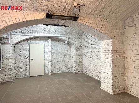 img-1951.jpeg | Pronájem - obchodní prostor, 55 m²