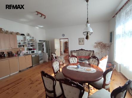 2.jpg | Prodej - dům/vila, 167 m²