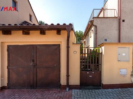 samostatná garáž | Prodej - dům/vila, 134 m²