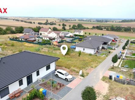 1.png | Prodej - pozemek pro bydlení, 952 m²