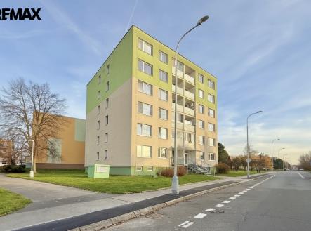 gemini-generated-image-mott71mott71mott.jpg | Prodej bytu, 3+kk, 64 m²