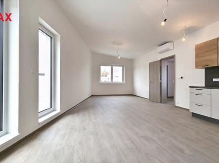 20250401-112033.jpg | Pronájem bytu, 3+kk, 87 m²