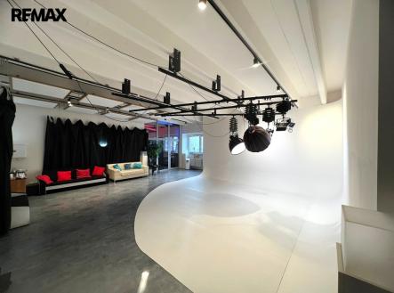 1.jpeg | Pronájem - jiné, 150 m²