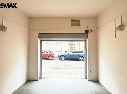 3.jpg | Prodej - malý objekt/garáž