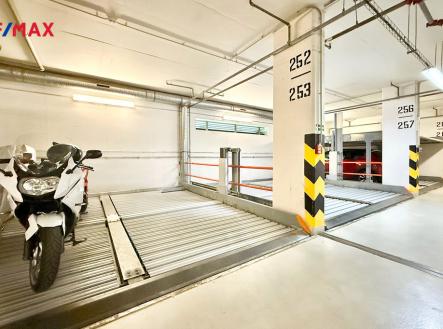 img-4890.jpg | Prodej - malý objekt/garáž