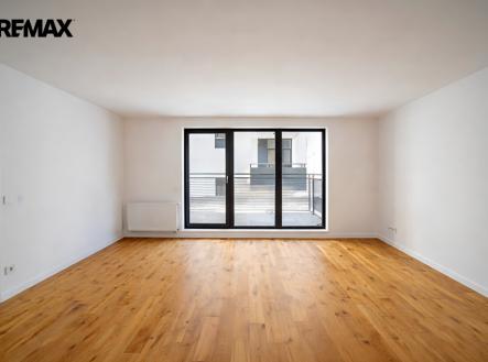 file-00000000e0b872438e06e0e60e1874ed.png | Prodej bytu, 2+kk, 70 m²