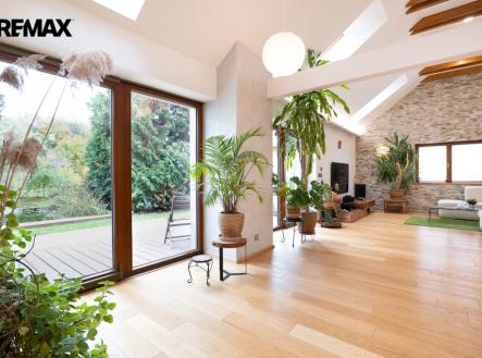 pana6656.jpg | Prodej - dům/vila, 220 m²