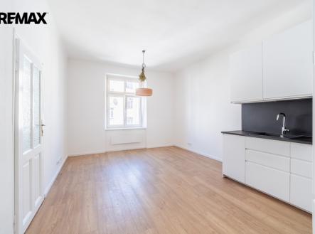 rohacova-1-1.jpg | Prodej bytu, 3+kk, 83 m²