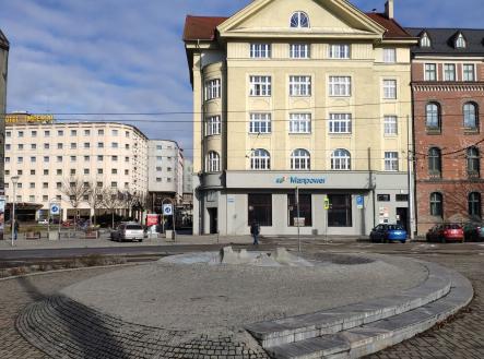 Pronájem - kanceláře, 134 m²