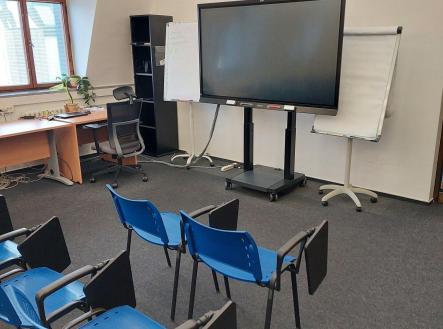 Pronájem - kanceláře, 69 m²