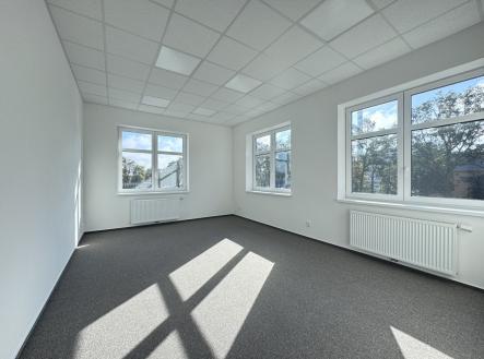 foto: 3 | Pronájem - kanceláře, 267 m²