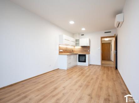 foto: 2 | Pronájem bytu, 1+kk, 33 m²