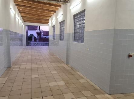 foto: 1 | Pronájem - komerční objekt, sklad, 85 m²