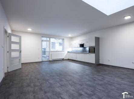 foto: 2 | Pronájem bytu, 2+kk, 82 m²