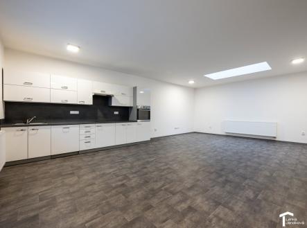 foto: 3 | Pronájem bytu, 2+kk, 82 m²