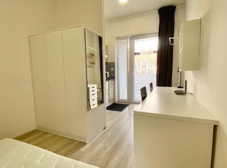 . | Pronájem bytu, 1+kk, 19 m²