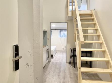 . | Pronájem bytu, 2+1, 41 m²