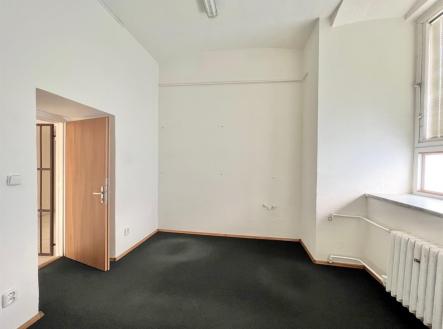 . | Pronájem - obchodní prostor, 60 m²