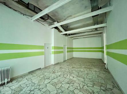 . | Pronájem - obchodní prostor, 580 m²
