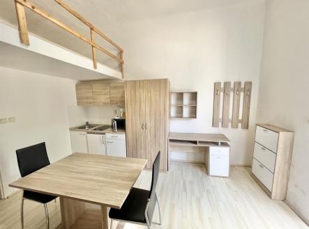 . | Pronájem bytu, 1+kk, 20 m²