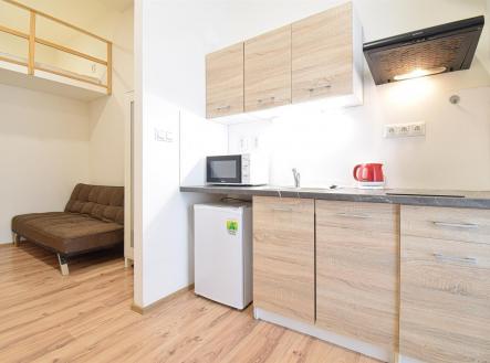 . | Pronájem bytu, 1+kk, 23 m²