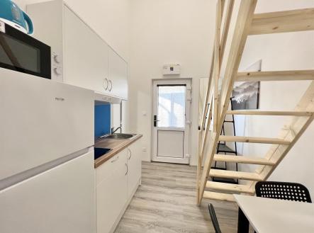 . | Pronájem bytu, 2+1, 30 m²