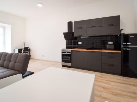. | Pronájem bytu, 2+kk, 57 m²