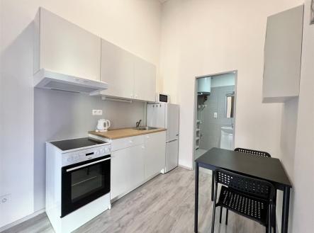 . | Pronájem bytu, 1+kk, 22 m²