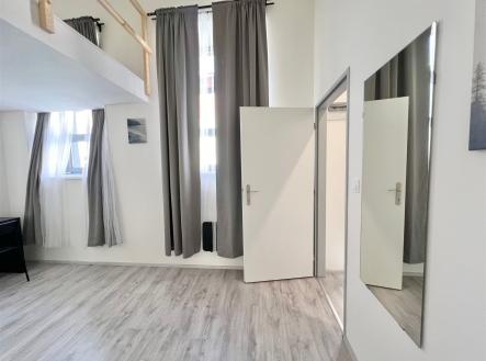 . | Pronájem bytu, 1+kk, 22 m²