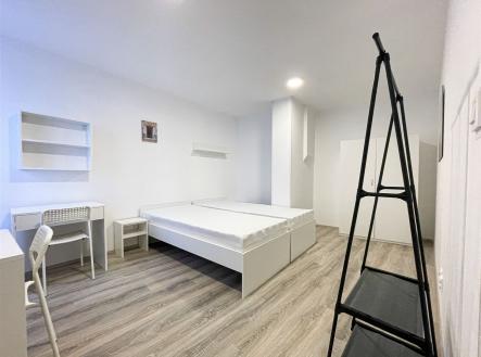 Pronájem bytu, 2+1, 40 m² obrázek