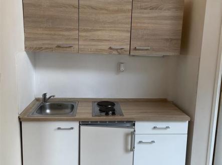 . | Pronájem bytu, 1+kk, 23 m²