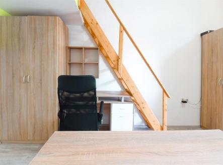 . | Pronájem bytu, 1+kk, 20 m²
